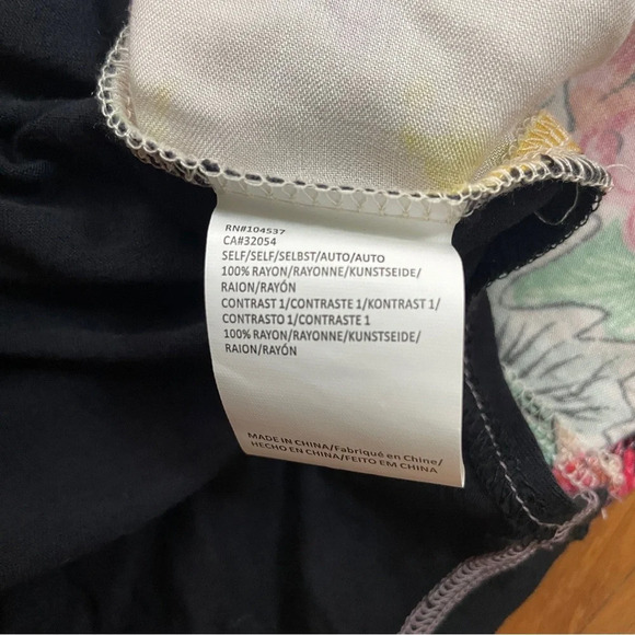 Anthropologie Tiny Tank Sleeveless Blouse Button Front Floral Multicolor pink XS - Picture 10 of 10